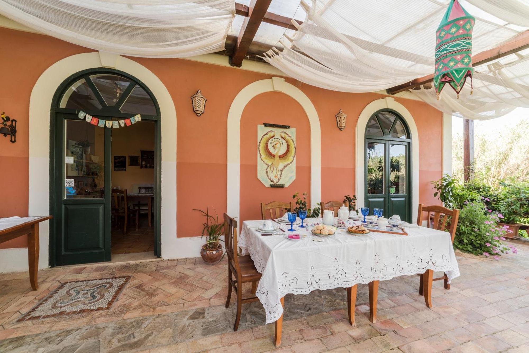 Country House Araba Phoenix カステッラバーテ エクステリア 写真