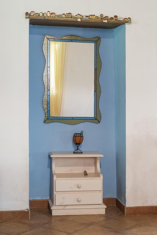 Country House Araba Phoenix カステッラバーテ エクステリア 写真