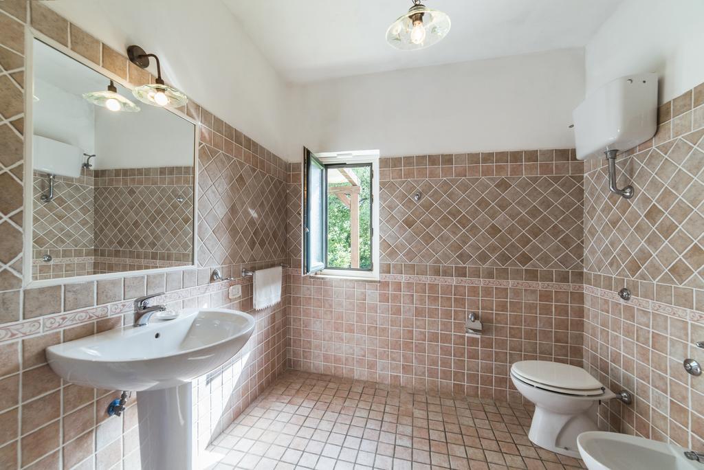 Country House Araba Phoenix カステッラバーテ エクステリア 写真